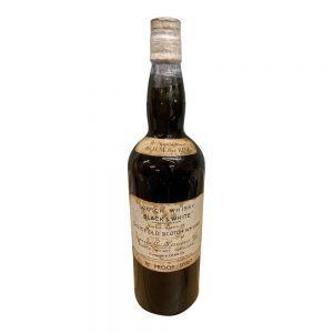 Glentauchers - Glenlivet Black & White Scotch Whisky (1930)